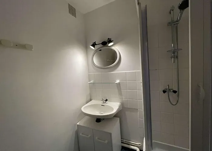 Apartment Sh180-032 - 4 Couchages - Hilaire De Riez Saint-Hilaire-de-Riez